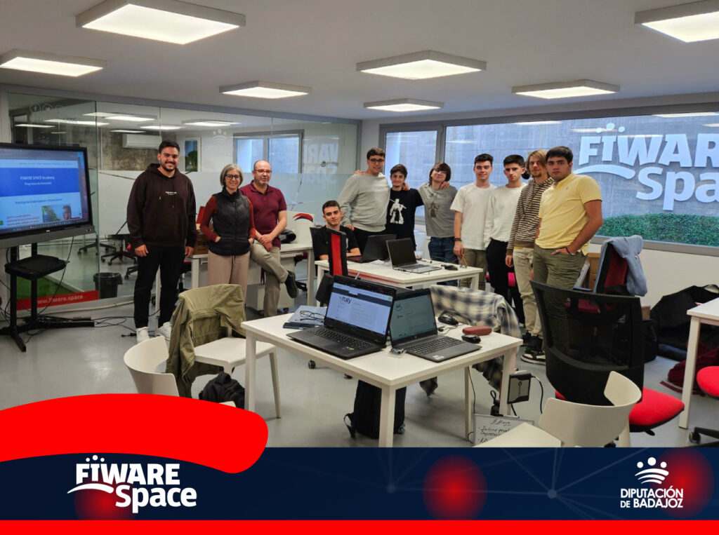 FIWARE Space continúa desarrollando actividades formativas para acercar al alumnado de FP al entorno laboral real. En esta ocasión, Carolina Romero, técnico de Fundecyt-PCTEX, compartió con los estudiantes una sesión centrada en emprendimiento, innovación, empleabilidad y las competencias necesarias para el mercado laboral actual.
