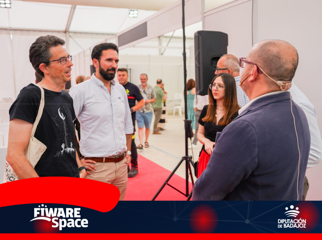 En FIWARE Space celebramos el fin de las prácticas del alumnado de Formación Profesional con un taller práctico de montaje de dispositivos RESPIRA, en colaboración con los CITLabs de la Diputación de Badajoz. Durante el último mes, los estudiantes han desarrollado proyectos que incluyen diseño físico, programación de microcontroladores, gestión de datos y su visualización, aplicando todo su aprendizaje en una experiencia práctica e integral.